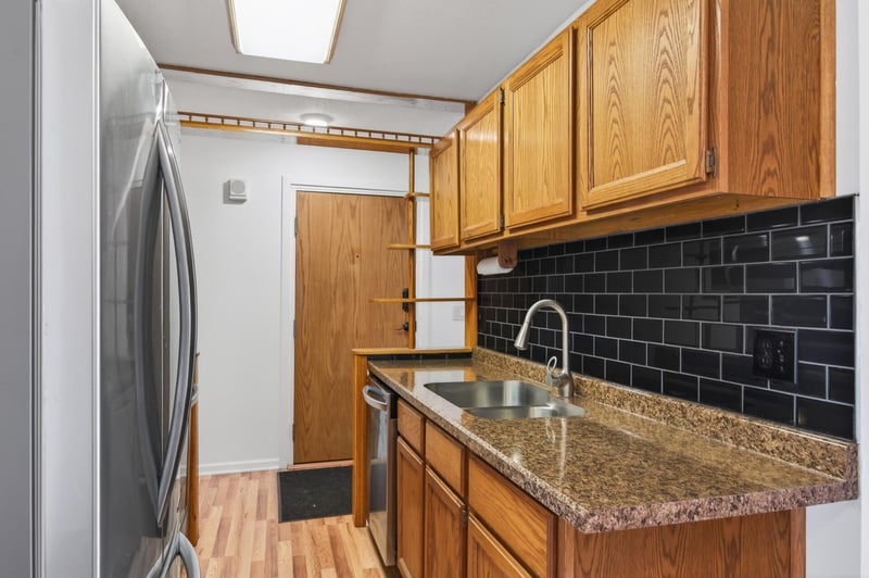 12826 Nicollet Ave #102, Burnsville, MN 55337