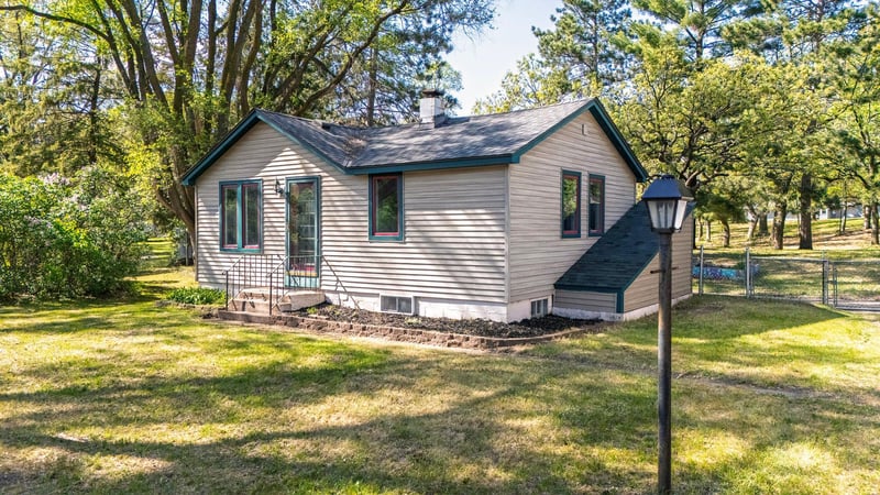 501 Main St NW, Coon Rapids, MN 55448