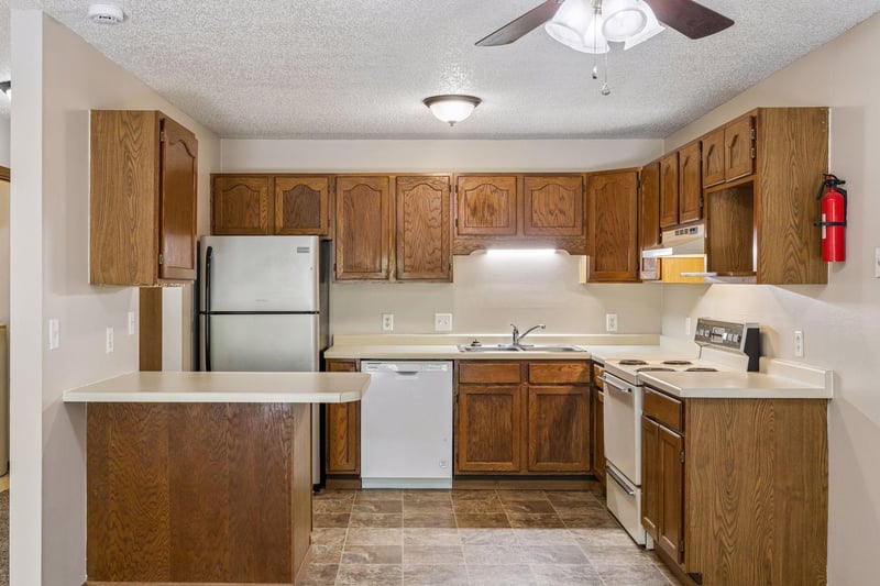 5447 Babcock Trl #S206, Inver Grove Heights, MN 55077