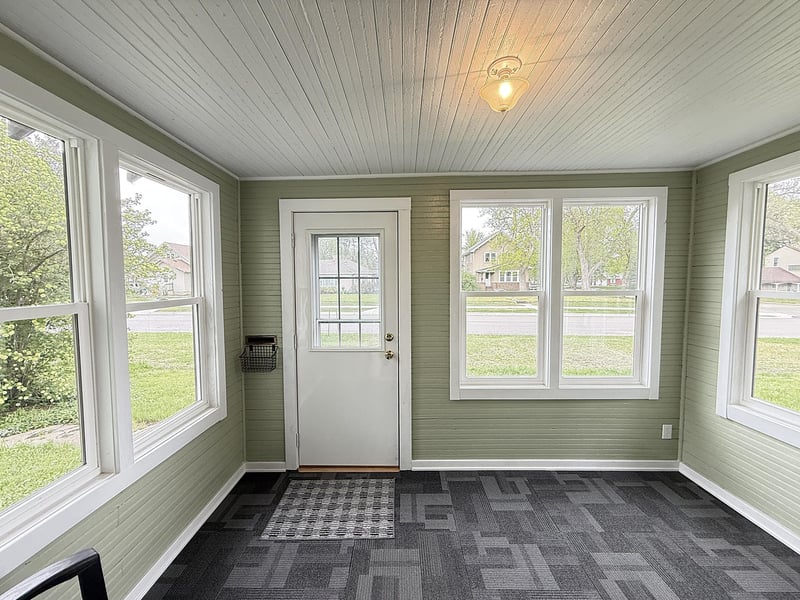 246 E Rooney Ave, Appleton, MN 56208