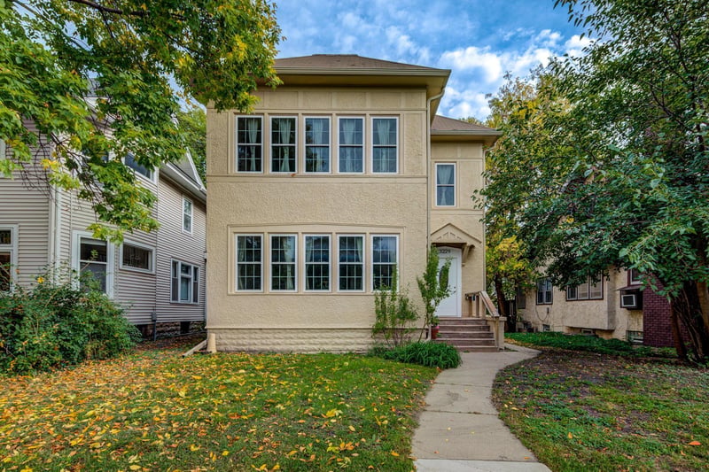 3229 Hennepin Ave S, Minneapolis, MN 55408