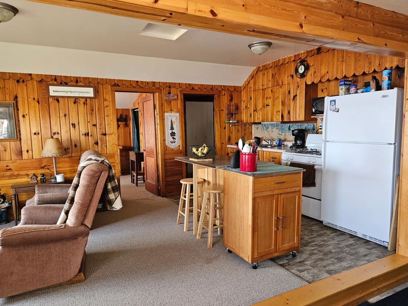 44698 Bittners Point Rd, Bovey, MN 55709
