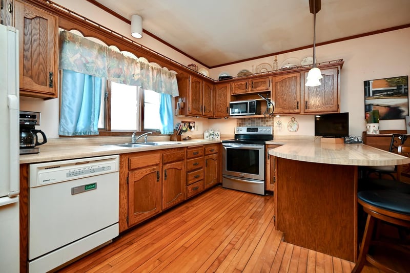 30411 State Highway 43, Rushford, MN 55971