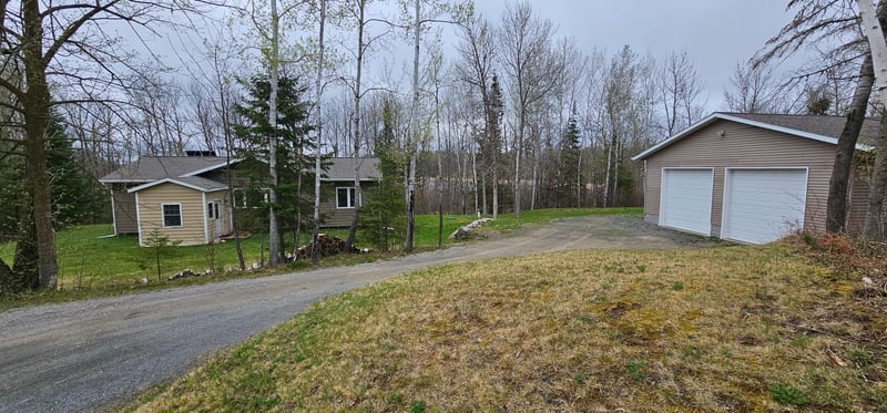 1735 Arborvitae Ln NE, Bemidji, MN 56601