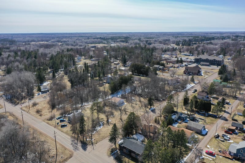 425 Division St, Sandstone, MN 55072