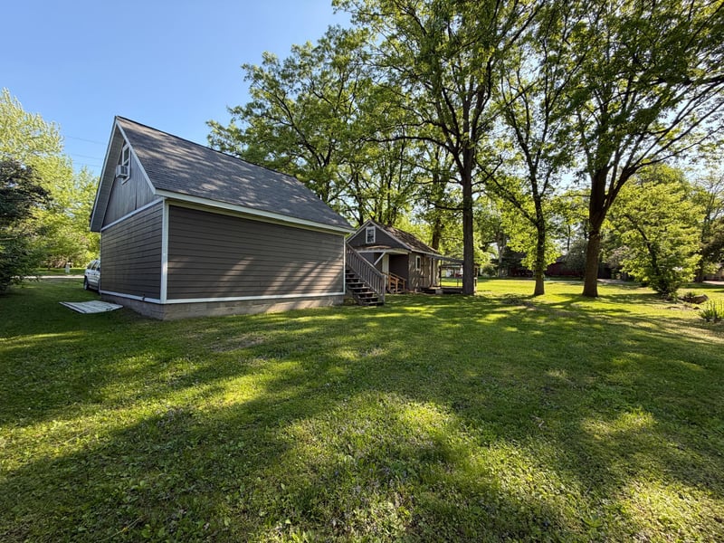 560 3rd Ave NW, Milaca, MN 56353