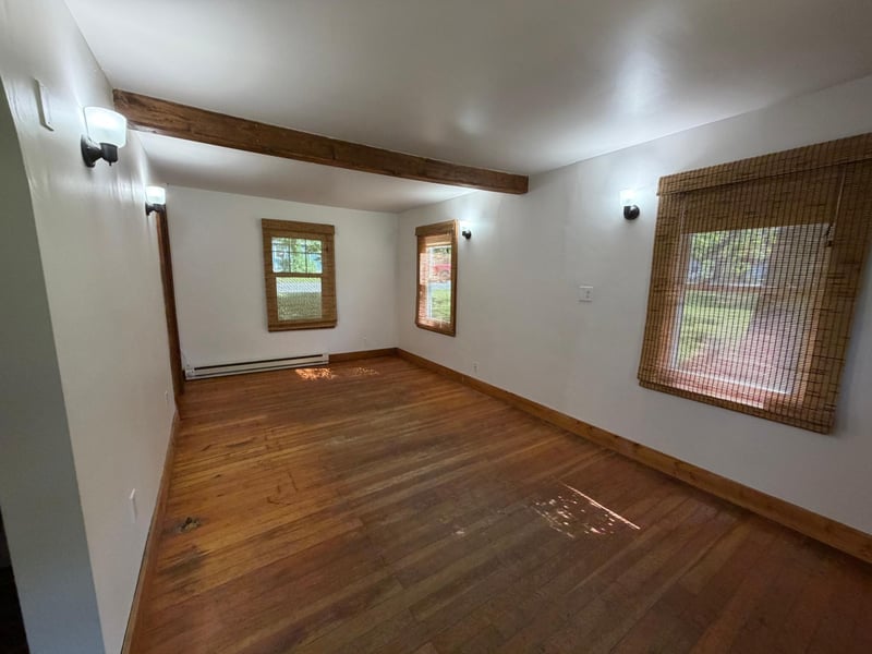 560 3rd Ave NW, Milaca, MN 56353