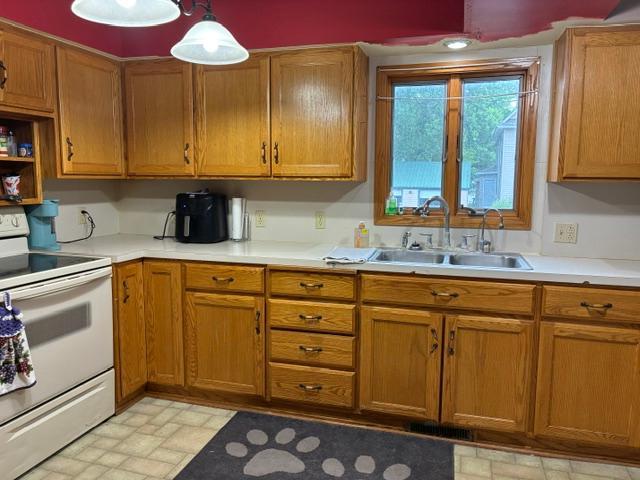 210 Front St E, Fulda, MN 56131