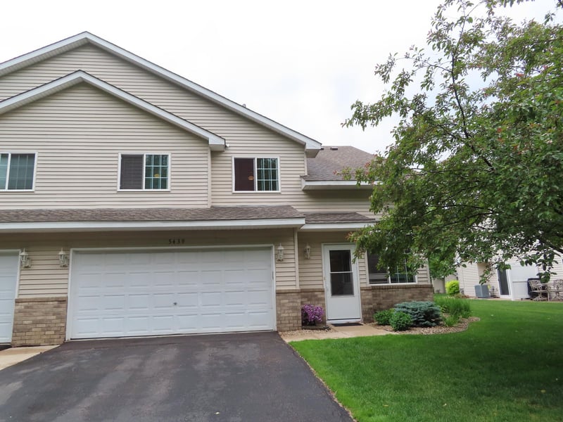 5439 Fawn Ct SE, Prior Lake, MN 55372