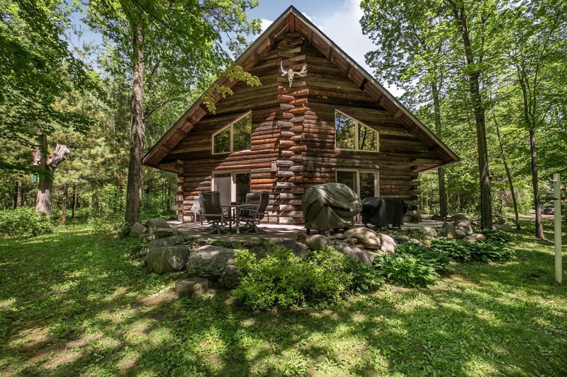 6600 Canary Rd NW, Royalton, MN 56373