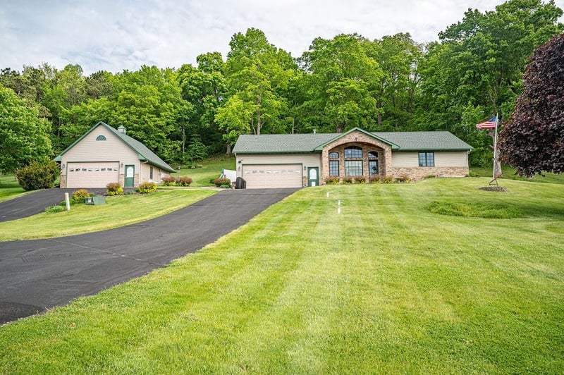 N5115 635th St, Ellsworth, WI 54011
