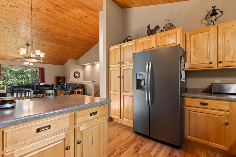 29683 Percheron Dr, Pequot Lakes, MN 56472