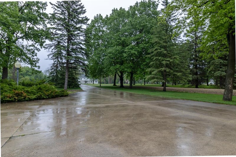 710 Summit Ave, New Ulm, MN 56073