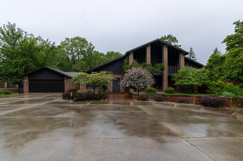 710 Summit Ave, New Ulm, MN 56073