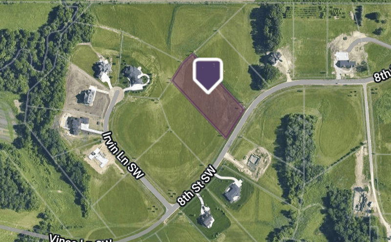 5215 8th St SW, Rochester, MN 55902