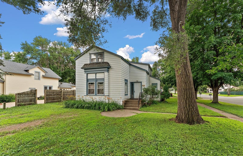 600 Oak St, Farmington, MN 55024