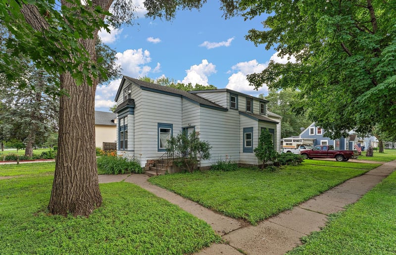 600 Oak St, Farmington, MN 55024