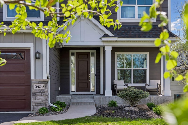 5450 Yellowstone Ln N, Plymouth, MN 55446