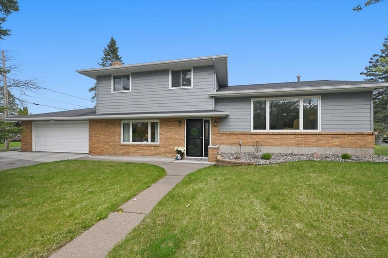 2240 Catlin Ave, Superior, WI 54880