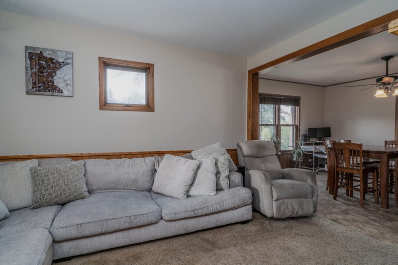 629 Barrette St, Crookston, MN 56716