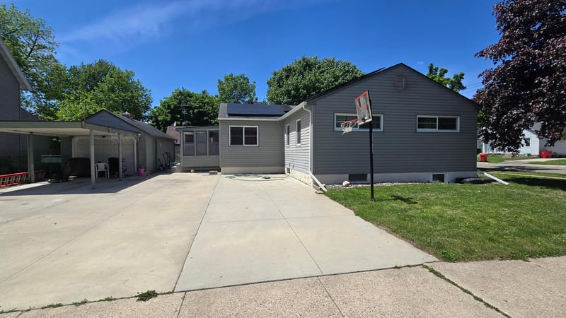 601 5th Ave NW, Austin, MN 55912