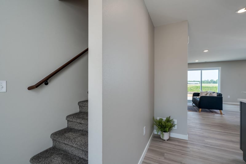 3207 Scotch Ln, Mankato, MN 56001