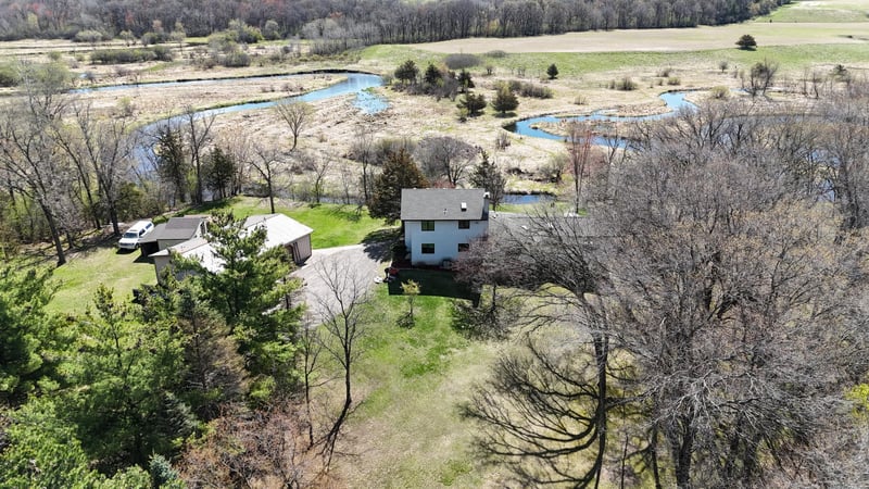 33995 Kale Ave, Stacy, MN 55056