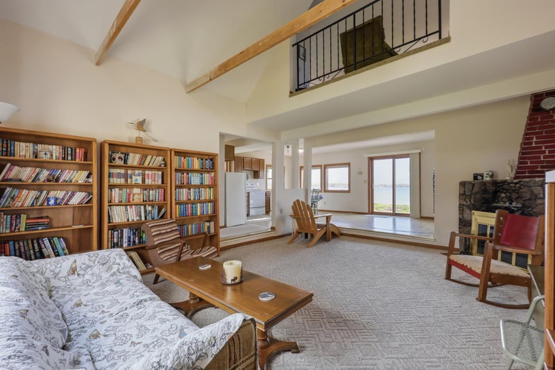 12681 W Lake Sallie Dr, Detroit Lakes, MN 56501
