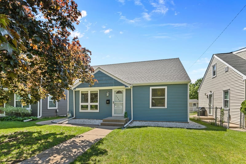 5840 Russell Ave S, Minneapolis, MN 55410