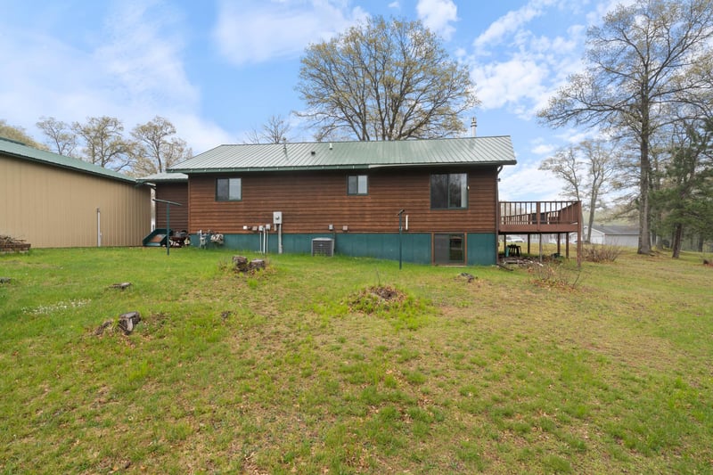 11781 Oakhill Dr, Solon Springs, WI 54873