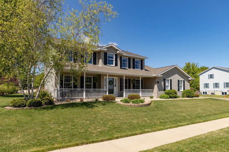 5133 Palmer Pl NW, Rochester, MN 55901