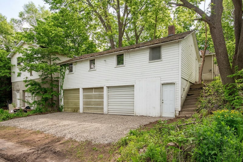 112 S 5th St, Mankato, MN 56001