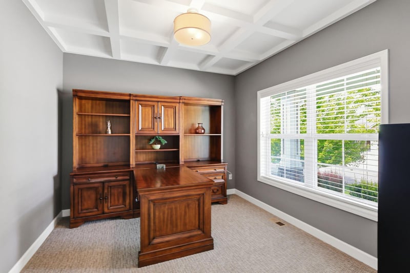12920 Rose Bluff Blvd, Burnsville, MN 55337