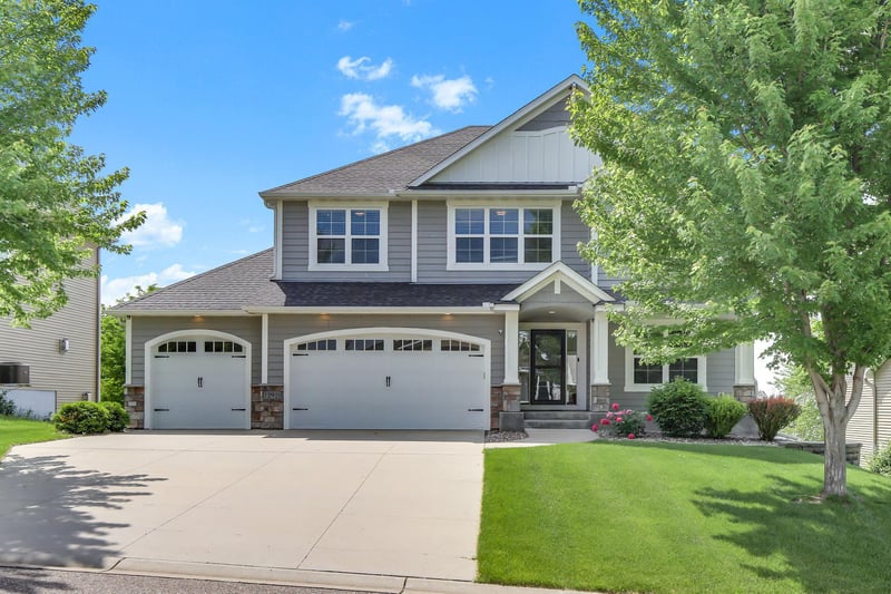 12920 Rose Bluff Blvd, Burnsville, MN 55337