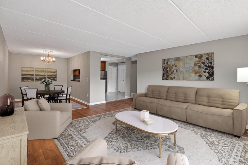 10501 Cedar Lake Rd #318, Minnetonka, MN 55305