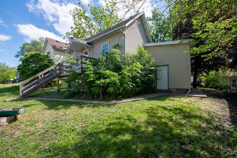 2005 7th Ave, Mankato, MN 56001