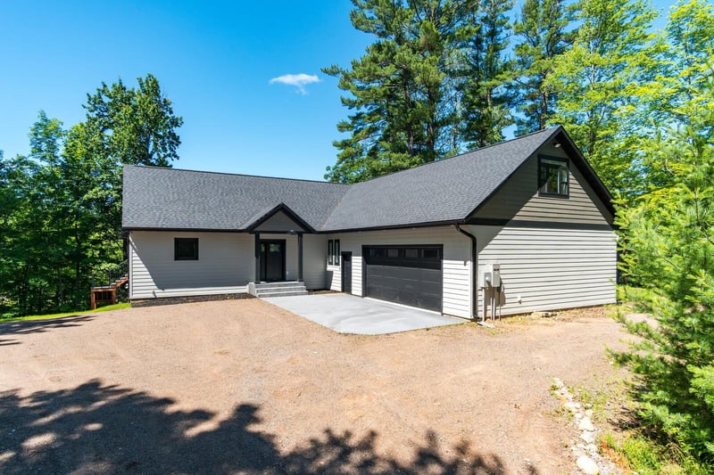 2568 28 1/4 St, Birchwood, WI 54817