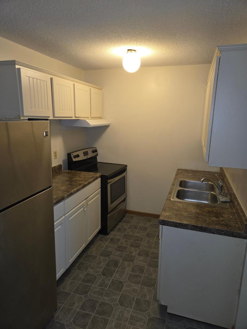 2616 Harriet Ave #105, Minneapolis, MN 55408