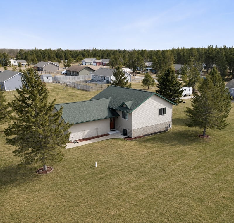 9057 3rd Ave, Breezy Point, MN 56472