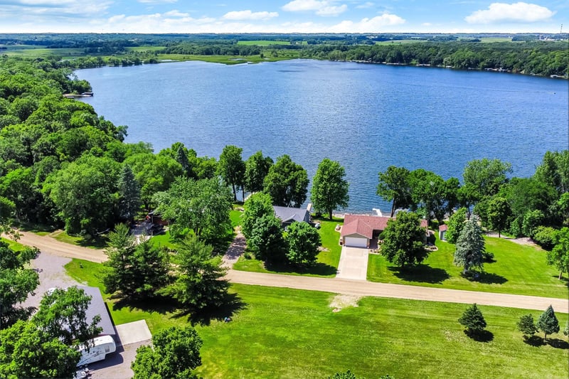 24922 Crescent View Rd, Paynesville, MN 56362
