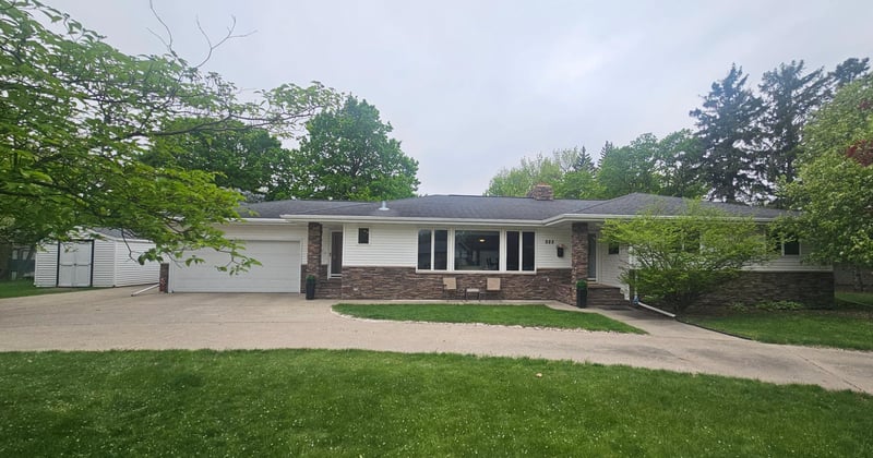 225 Wegener Dr, Breckenridge, MN 56520