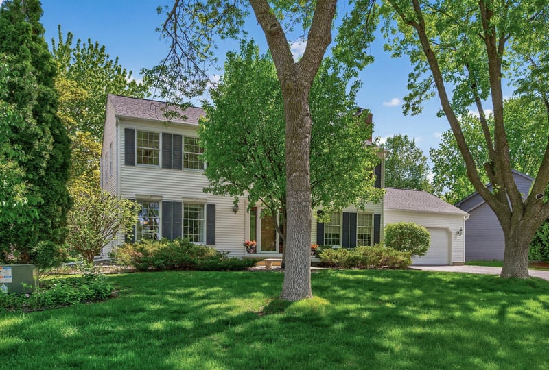 4810 Forestview Ln N, Plymouth, MN 55442