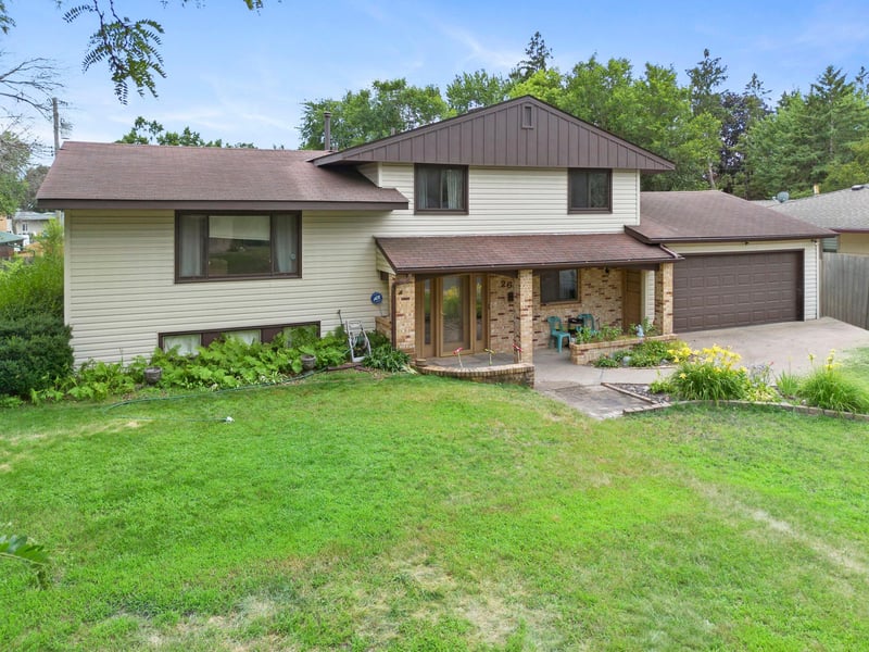 2607 64th Ave N, Brooklyn Center, MN 55430