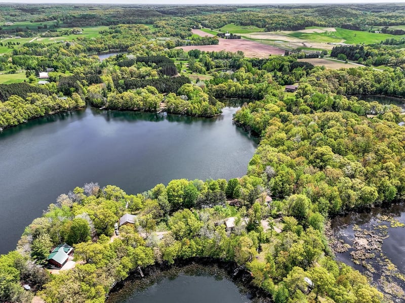2122 N Twin Lakes St, Saint Croix Falls, WI 54024