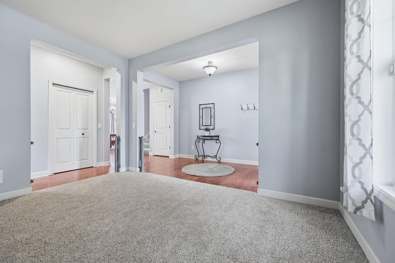 7038 Martin Farms Ave NE, Elk River, MN 55330