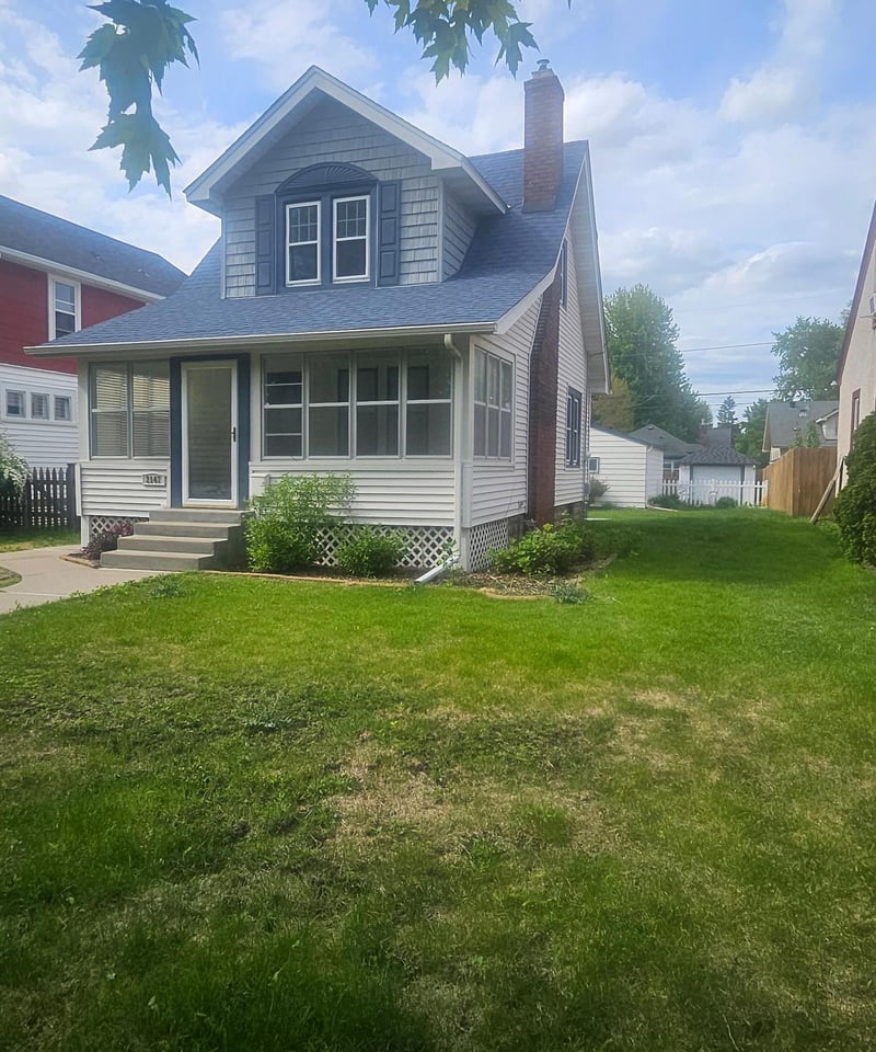 2147 Juliet Ave, Saint Paul, MN 55105