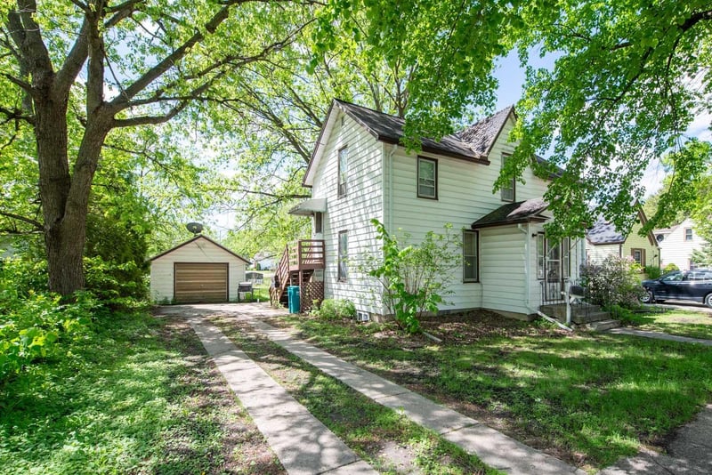 610 3rd Ave SE, Waseca, MN 56093