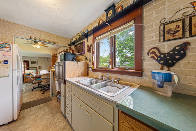234 River St, Jackson, MN 56143