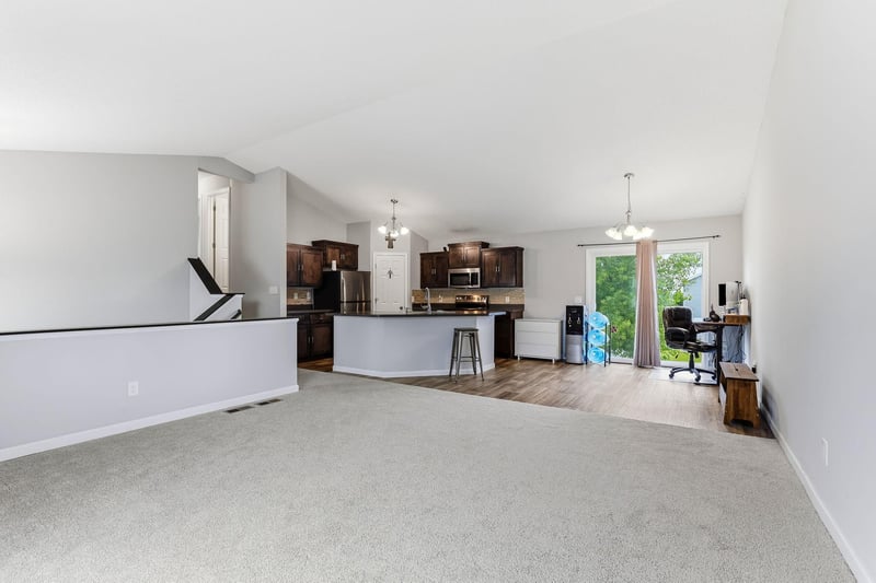 925 Highview Loop SE, Pine City, MN 55063