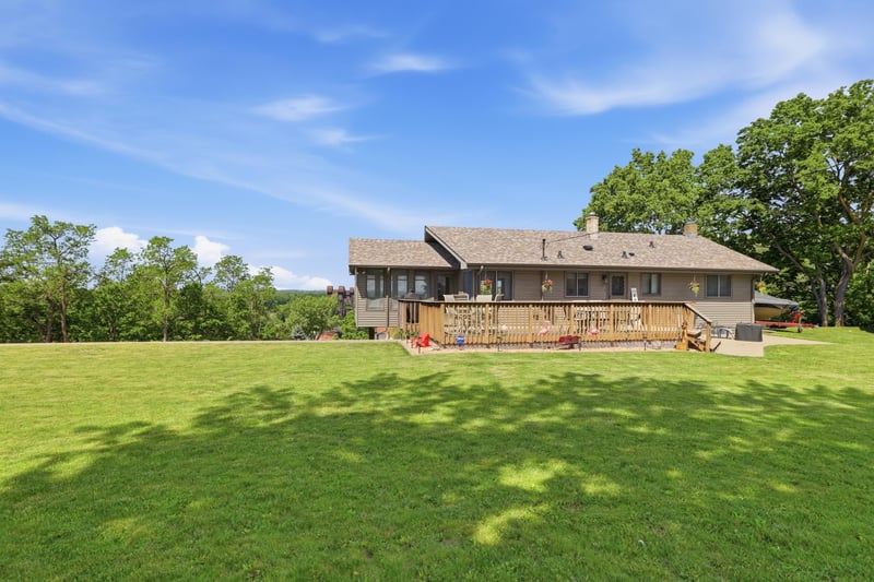 154 Dakota St S, Prescott, WI 54021